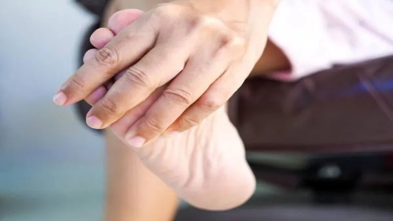 How long does it take for the sesamoid bone to heal?